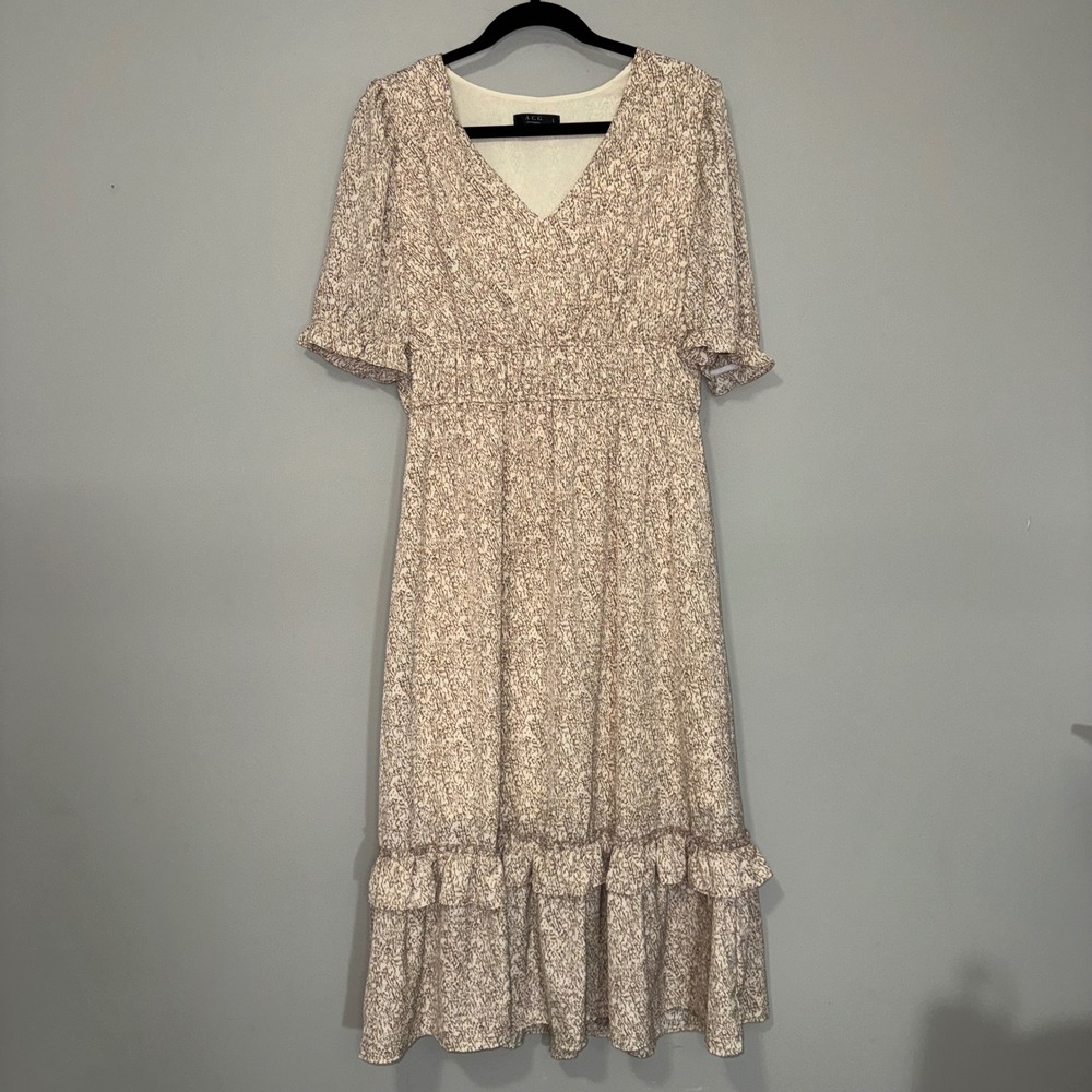 ACG Los Angeles Womens Large V-Neck Smocked Waist Tiered Ruffle Midi Dress Tan